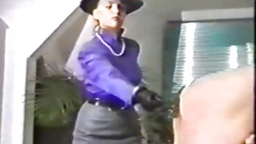 Nicolette Shae leczy kompulsywnego cudzołożnika Ricky'ego w sex mamuski z synem cipce